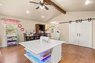 1308 Comanche Cove Ct, Granbury, TX 76048 - Photo 26