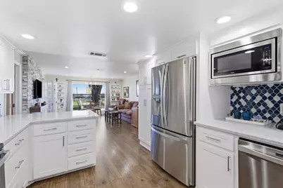 108 Harbor Drive #102, Runaway Bay, TX 76426 - Photo 14