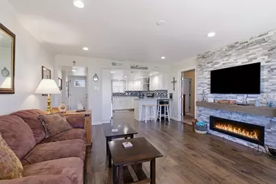 108 Harbor Drive #102, Runaway Bay, TX 76426 - Photo 12