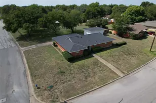 240 Smith St, Burleson, TX 76028 - Photo 34