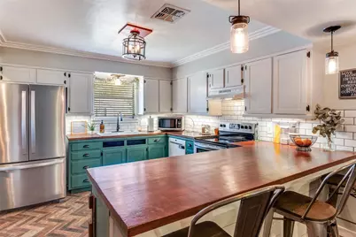 240 Smith Street, Burleson, TX 76028 - Photo 16