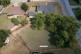240 Smith St, Burleson, TX 76028 - Photo 32