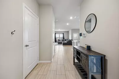 1361 Dillard Creek Drive, Fort Worth, TX 76247 - Photo 4