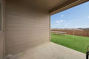 1361 Dillard Creek Dr, Fort Worth, TX 76247 - Photo 26