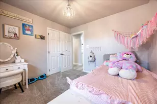 1301 N St Charles Ave, Pilot Point, TX 76258 - Photo 18