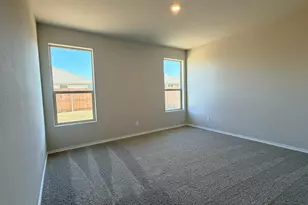 909 Boll Weevil Dr, Cleburne, TX 76031 - Photo 6