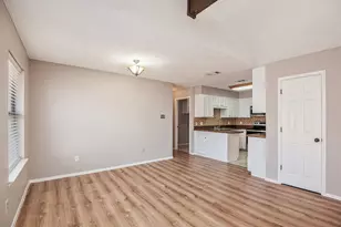 617 S Las Vegas Trail, White Settlement, TX 76108 - Photo 10