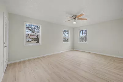 9021 White Settlement Road, White Settlement, TX 76108 - Photo 14