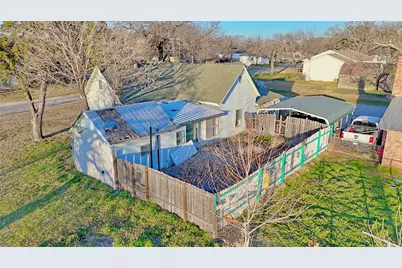 404 S Hall Street, Montague, TX 76251 - Photo 16