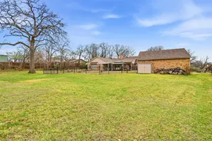 205 Roaring Springs Dr, Joshua, TX 76058 - Photo 10