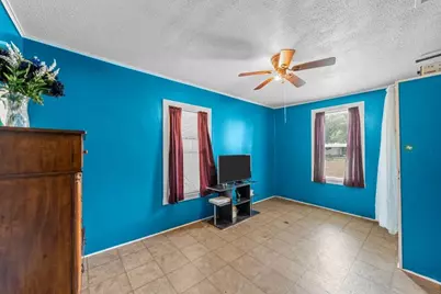 400 Travis, Mexia, TX 76667 - Photo 8