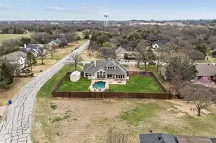 416 Bronco Cir, Shady Shores, TX 76208 - Photo 36