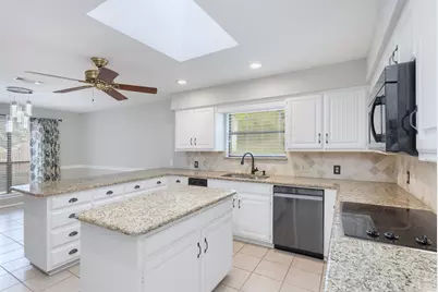 68 Legend Road, Benbrook, TX 76132 - Photo 14