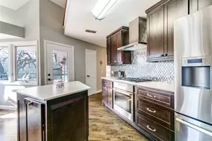 26 Horseshoe Dr, Highland Village, TX 75077 - Photo 14