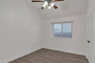 2105 Burke Dr, Princeton, TX 75407 - Photo 18