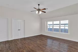 2105 Burke Dr, Princeton, TX 75407 - Photo 8