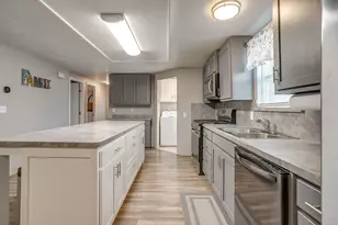 202 S Ave C, Blum, TX 76627 - Photo 8