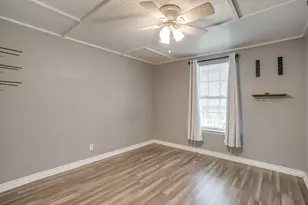 202 S Ave C, Blum, TX 76627 - Photo 20