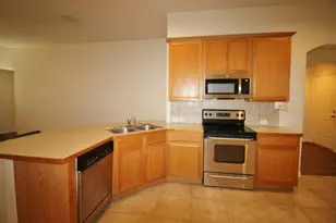 5316 Lake Garden Dr, Grand Prairie, TX 75052 - Photo 8