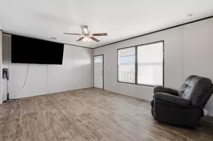 7553 Hutcheson Hill Rd, Springtown, TX 76082 - Photo 10