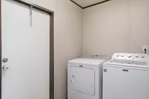 7553 Hutcheson Hill Rd, Springtown, TX 76082 - Photo 32