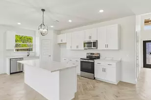 1412 Ridgeview Cir, Granbury, TX 76048 - Photo 4