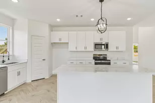 1412 Ridgeview Cir, Granbury, TX 76048 - Photo 6