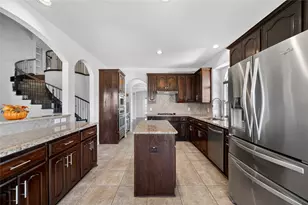 1344 Elise St, Cedar Hill, TX 75104 - Photo 10