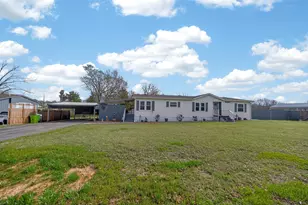 14560 Persimmon Creek Dr, Chandler, TX 75758 - Photo 1