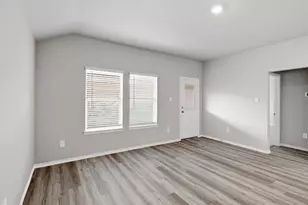 1912 Cherokee Ln, Cleburne, TX 76033 - Photo 18