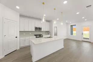 705 Tyronza Dr, Justin, TX 76247 - Photo 14