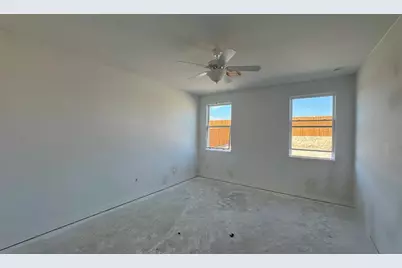 705 Tyronza Drive, Justin, TX 76247 - Photo 10