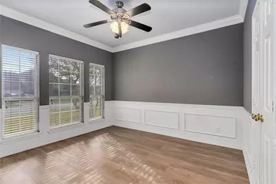 6502 Redstone Court, Arlington, TX 76001 - Photo 10