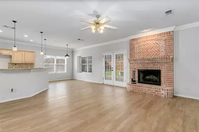 6502 Redstone Court, Arlington, TX 76001 - Photo 18