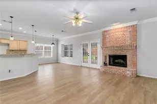 6502 Redstone Ct, Arlington, TX 76001 - Photo 18