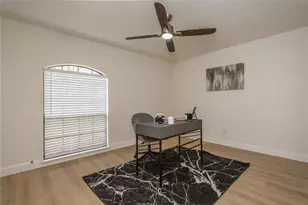 3102 Avon Dr, Arlington, TX 76015 - Photo 26