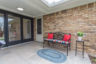 3102 Avon Dr, Arlington, TX 76015 - Photo 30