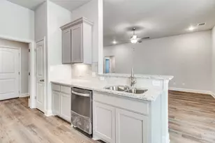 2904 Clover Dr, Sherman, TX 75092 - Photo 6