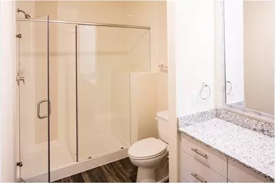 2901 W 5th Street #302, Fort Worth, TX 76107 - Photo 2