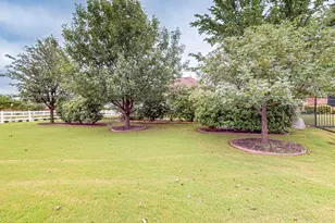 11908 Glenbrook St, Denton, TX 76207 - Photo 36