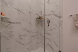 105 S Bishop Ave, Dallas, TX 75208 - Photo 6