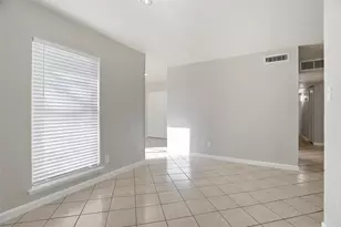 4321 Sweetgum Way, Fort Worth, TX 76133 - Photo 4