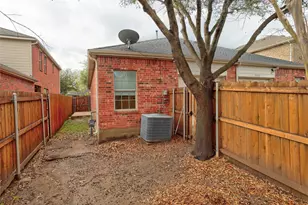 5916 Round Up Ln, McKinney, TX 75070 - Photo 16