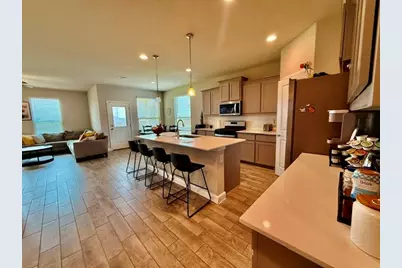 200 Tanager Drive, Rhome, TX 76078 - Photo 2