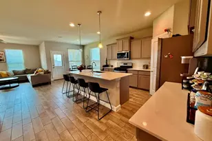 200 Tanager Dr, Rhome, TX 76078 - Photo 2