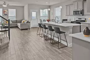 200 Tanager Dr, Rhome, TX 76078 - Photo 4