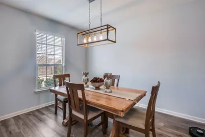 225 Ridgeland Oaks Drive, Fort Worth, TX 76120 - Photo 4