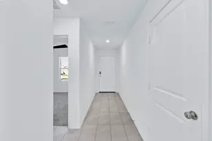 8637 Mount Evans Ct, Fort Worth, TX 76123 - Photo 2