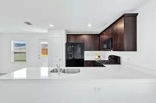 8637 Mount Evans Ct, Fort Worth, TX 76123 - Photo 6