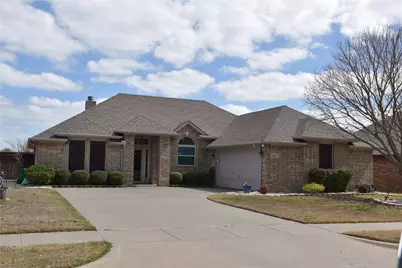 102 Monarch Court, Waxahachie, TX 75165 - Photo 2